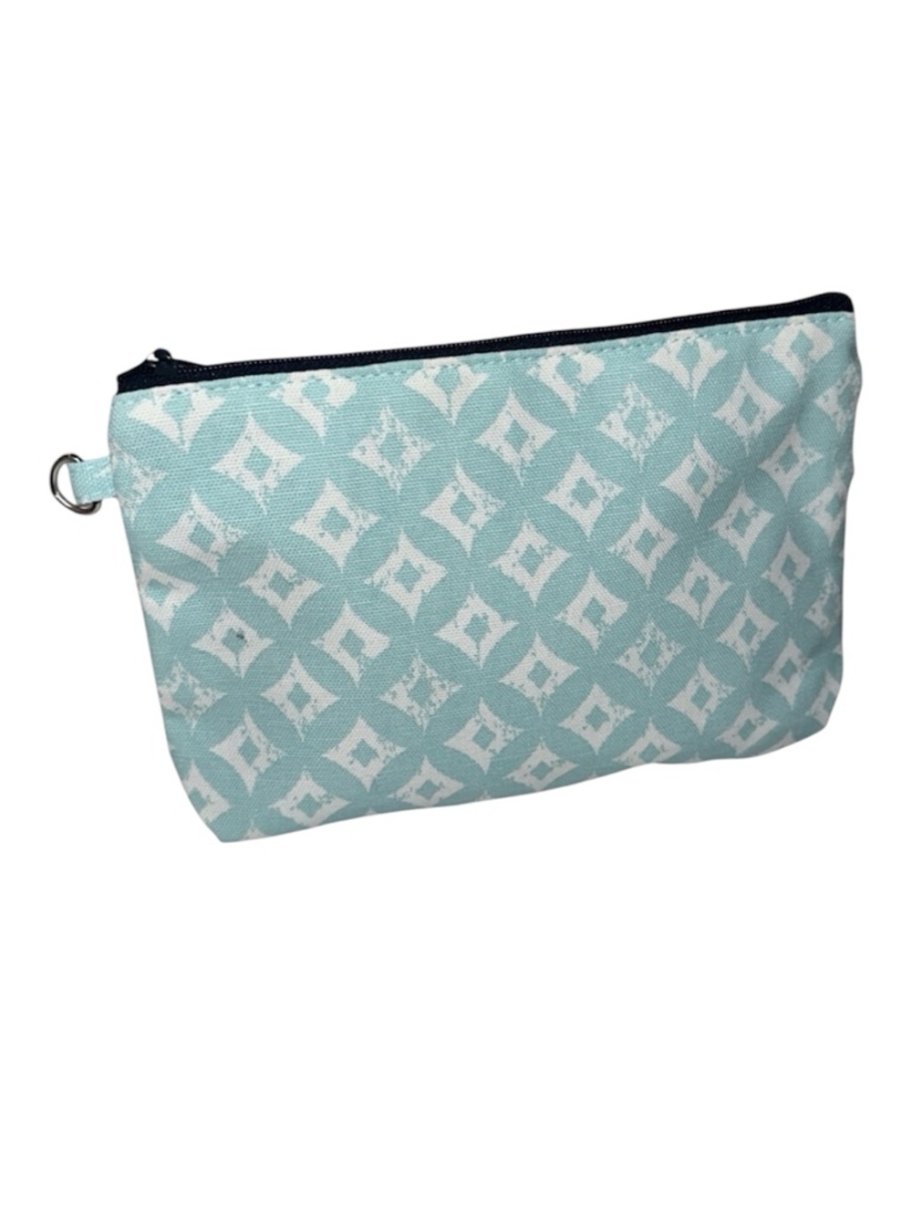 NWOT Thirty-One Wristlet Zip Pouch Light Blue Geometric Pattern